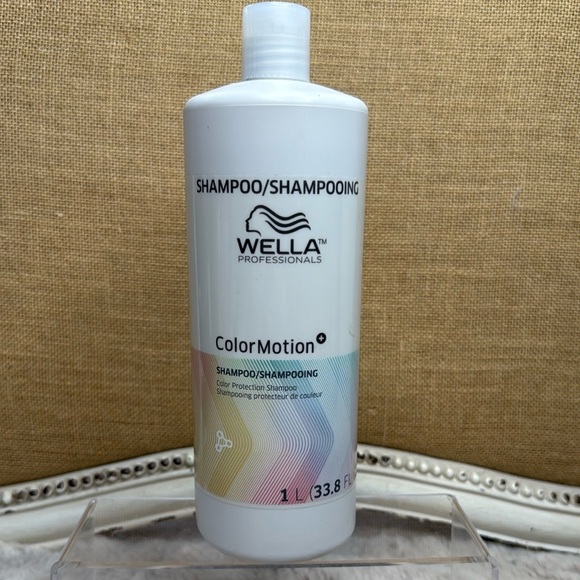 Wella | ColorMotion+ Shampoo, 1L Bottle - Picture 3 of 3